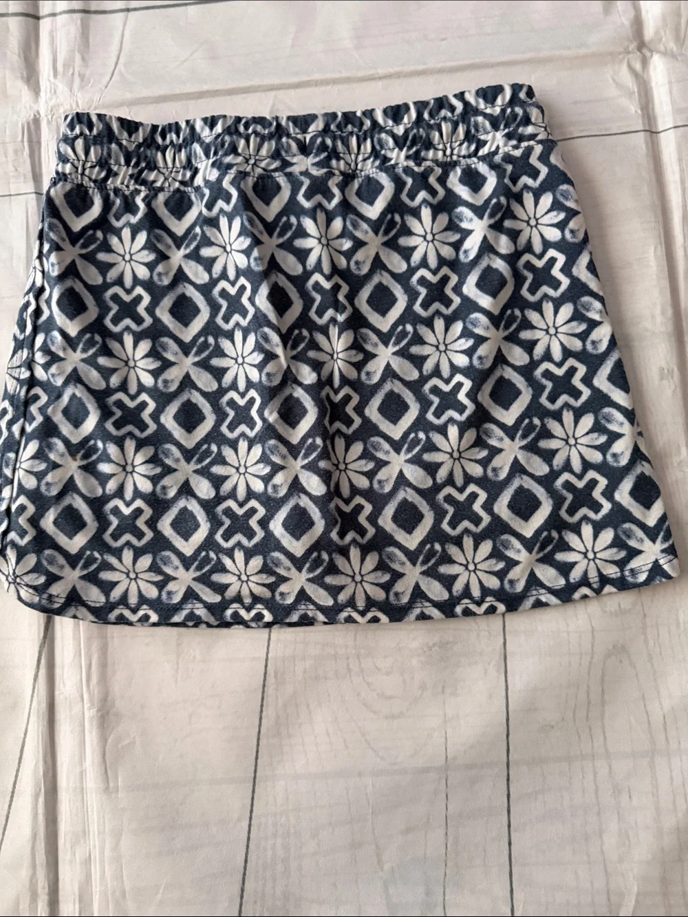 OshKosh B'gosh Navy and White Floral-Geo Drawstring Mini Skirt